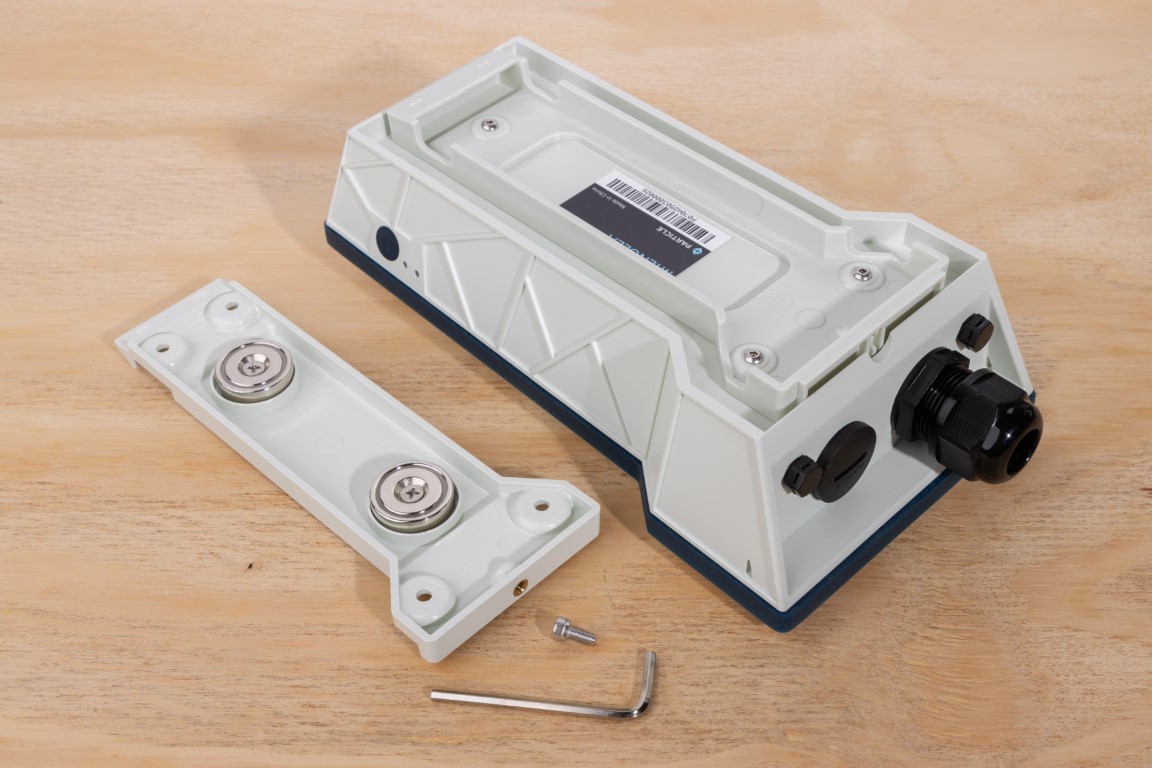 Mount plate removed